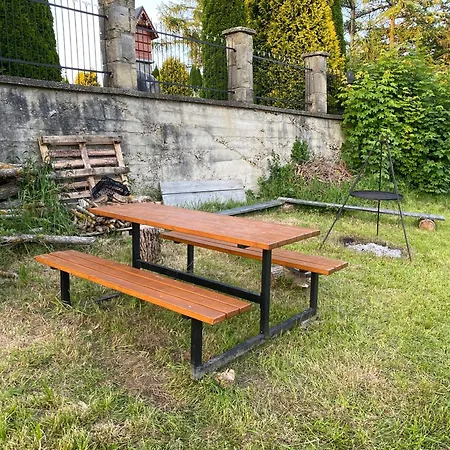 Modrzew - W Pyzowce Aparthotel Pyzowka