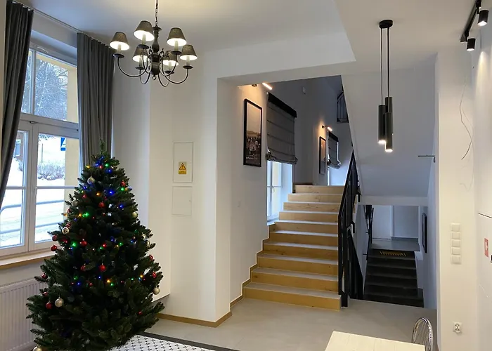 Modrzew - W Pyzowce Aparthotel